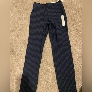 A New Day pinstripe pants in navy blue side zip skinny ankle women’s size 2 NWT
